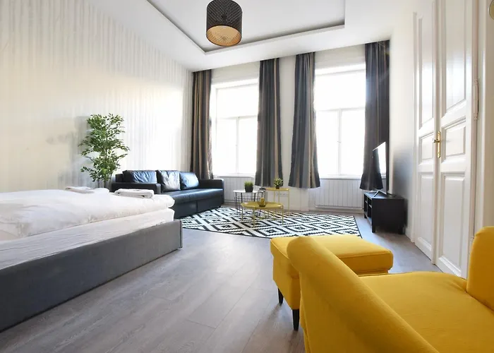 Standard By Hi5 - Dessewffy 39 Apartman *